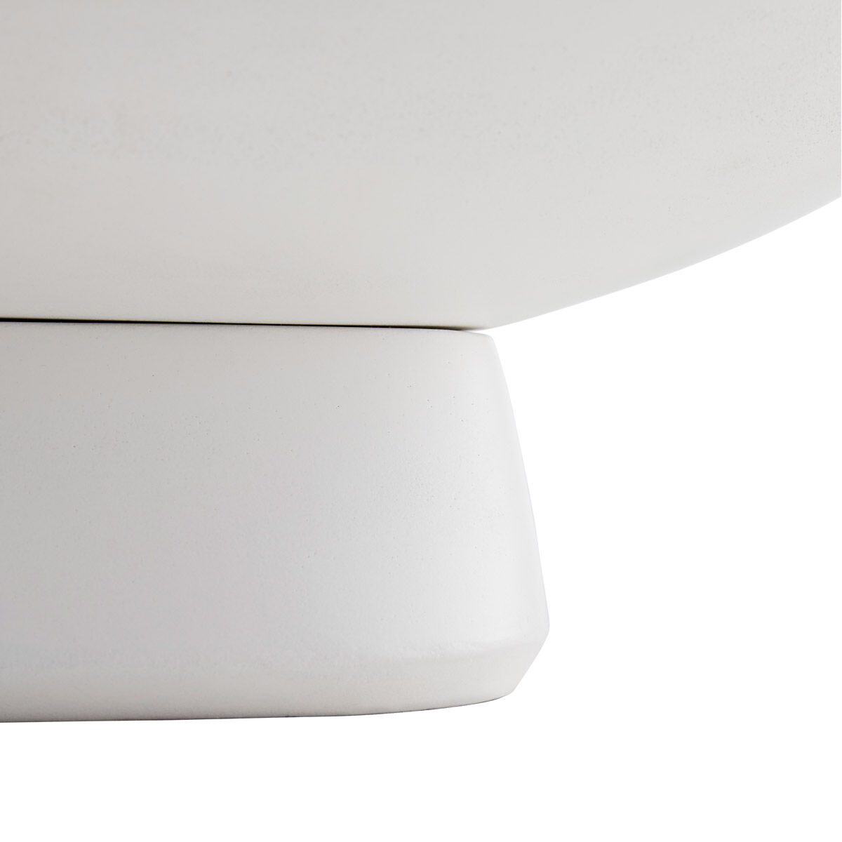 Chelsea White Centerpiece