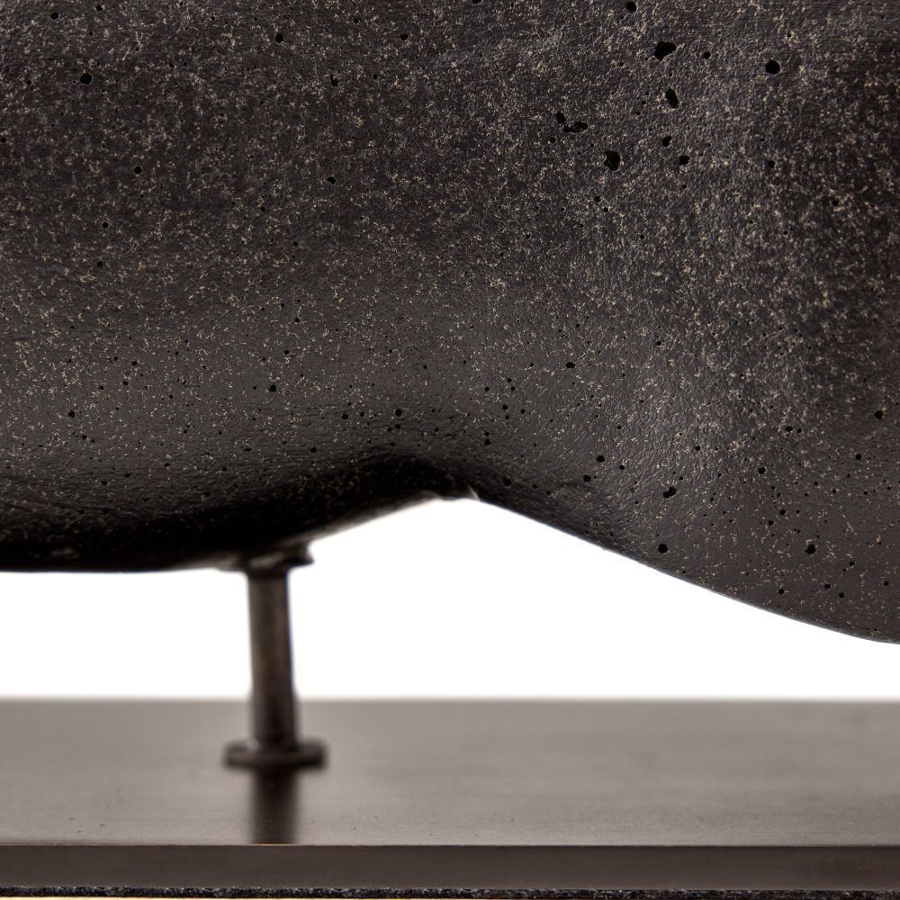 Vanderlinde Charcoal Sculpture