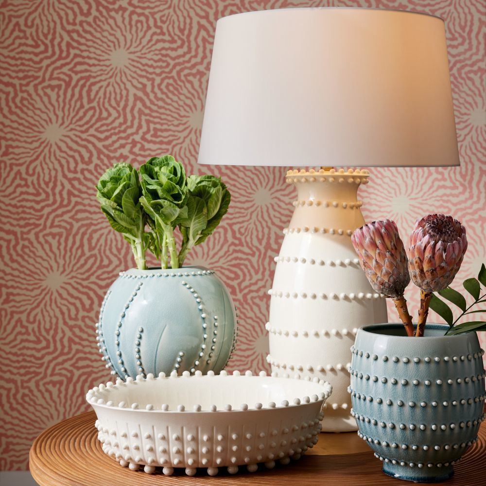 Spitzy Ivory Centerpiece